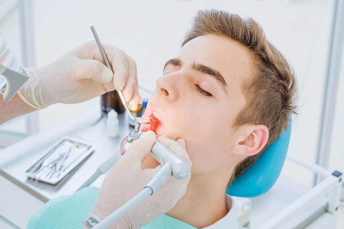 dental patient receiving dental fillings
