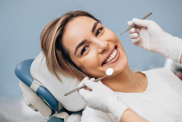 What Casues Tooth Enamel Loss_ Woman learns about causes of tooth enamel loss
